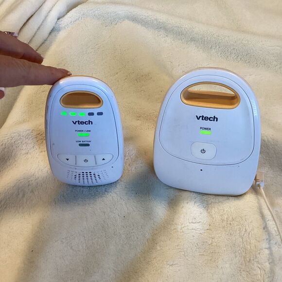 2 Sets Of Vtech DM111 & DM112 Baby Monitor Monitors TESTED / Works - Picture 2 of 9